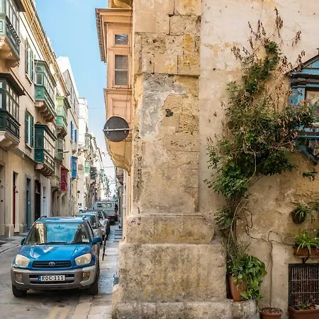 Archbishop Townhouse * La Valette