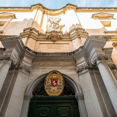 Archbishop Townhouse
